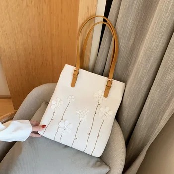 Летняя новая женская сумка на одно плечо, модная простая квадратная сумка с плетеными цветами в литературном стиле, портативная сумка для поездок на работу
