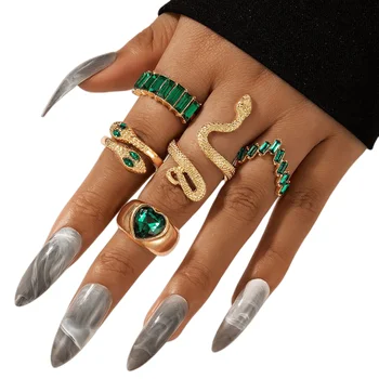 15 Комплектов Различных стилей Кольца на палец Набор для женщин Мода для девочек Зеленый Кристалл Змея Животное Классическое Богемное кольцо Вечерние украшения