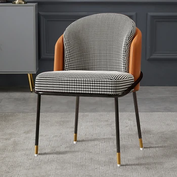 Легкие обеденные стулья из роскошной ткани для кухни, современные минималистичные дизайнерские стулья с кожаной спинкой, домашние стулья для макияжа