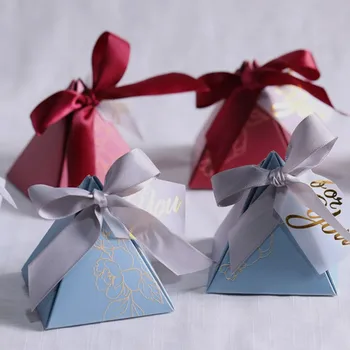 Новая подарочная коробка, Треугольные Пирамидальные бумажные коробки для конфет, упаковка свадебных сувениров, БЛАГОДАРСТВЕННАЯ открытка и лента, принадлежности для вечеринок, свадебные украшения